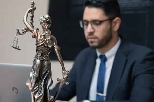 commissaire de justice commissaire de justice