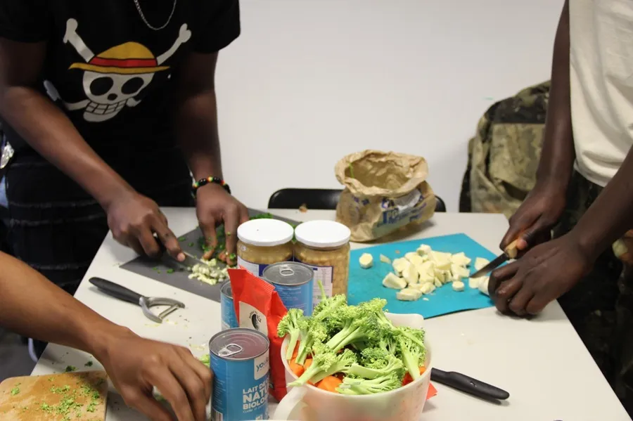 ateliers de sensibilisation à l’alimentation durable avec les jeunes Photo illustrant les ateliers de sensibilisation à l'alimentation durable avec les jeunes mce